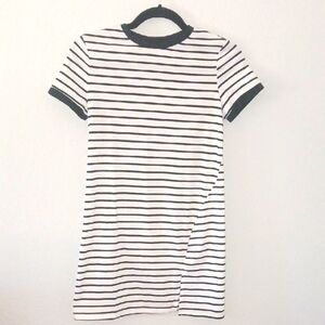 SHEIN Black and White Striped Top